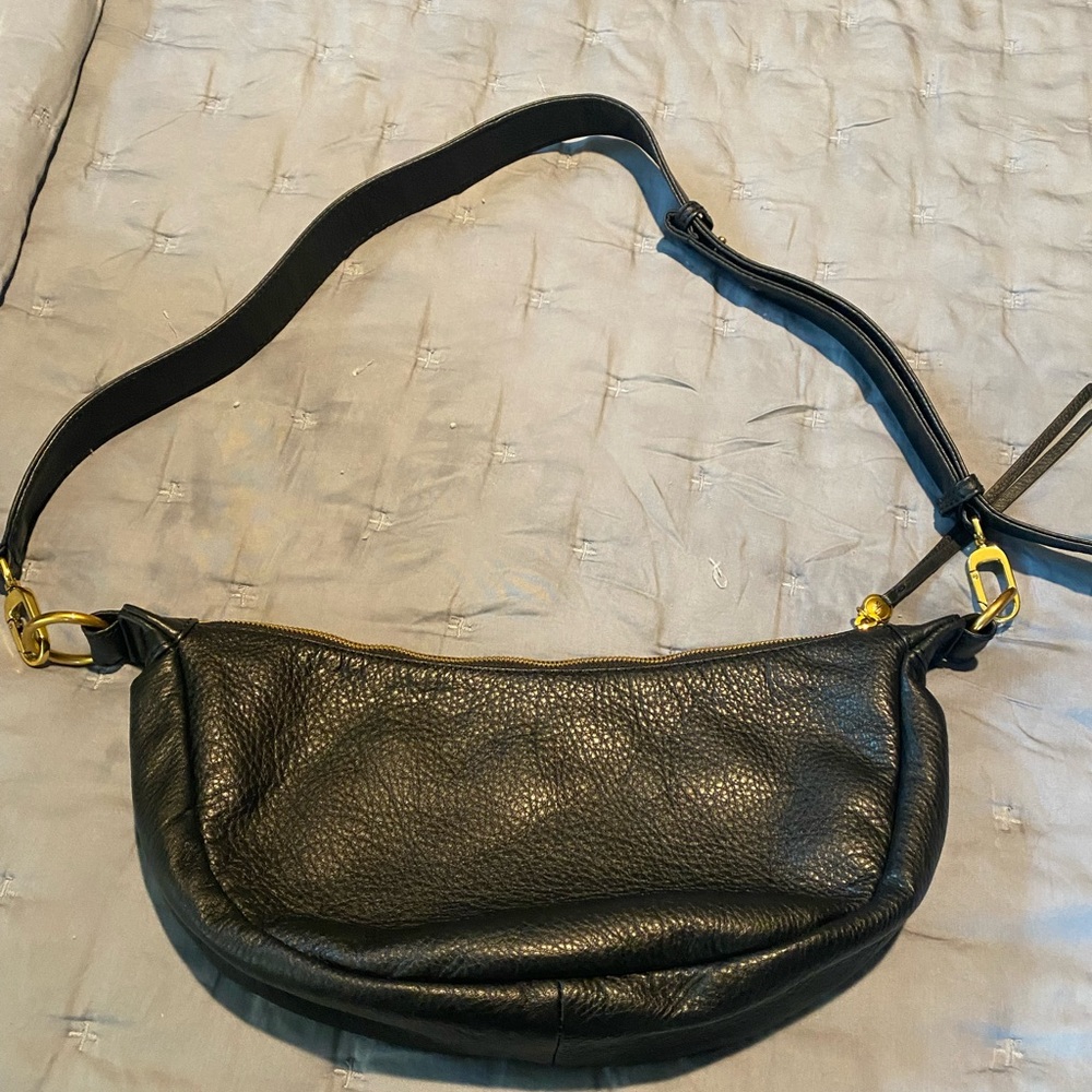 Hobo Knox Sling Black